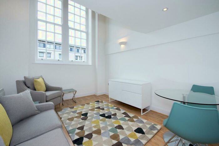 1 Bedroom Apartment To Rent In Thames Street, Central Oxford, OX1