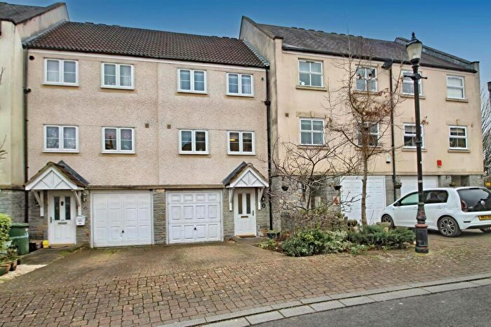 3 Bedroom Terraced House To Rent In St Andrews Mews, Wells, Somerset, BA5