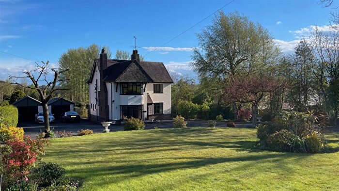 3 Bedroom Detached House For Sale In Leek Road, Longsdon, Staffordshire Moorlands, ST9