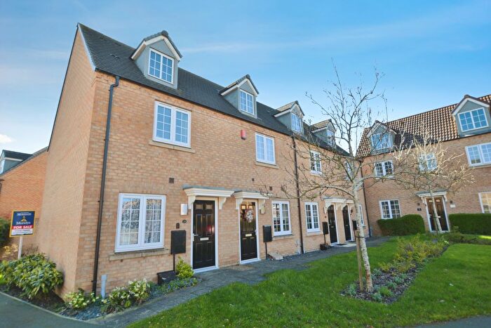 2 Bedroom End Terrace House For Sale In Lavender Way, Newark, NG24