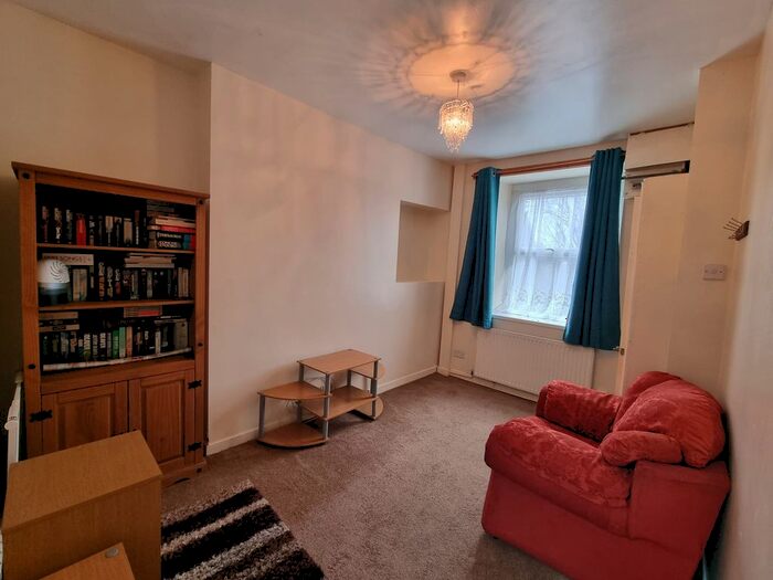 2 Bedroom Terraced House To Rent In Neath Road, Swansea, SA6