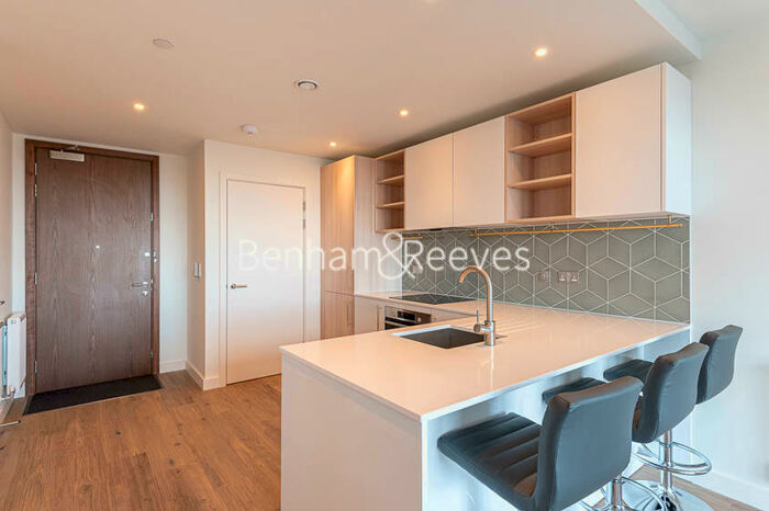 1 Bedroom Apartment To Rent In Azure House, Clarendon, London, N8