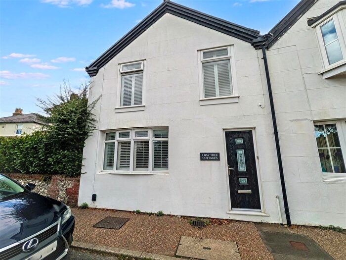 3 Bedroom Semi-Detached House For Sale In The Street, Walberton, BN18