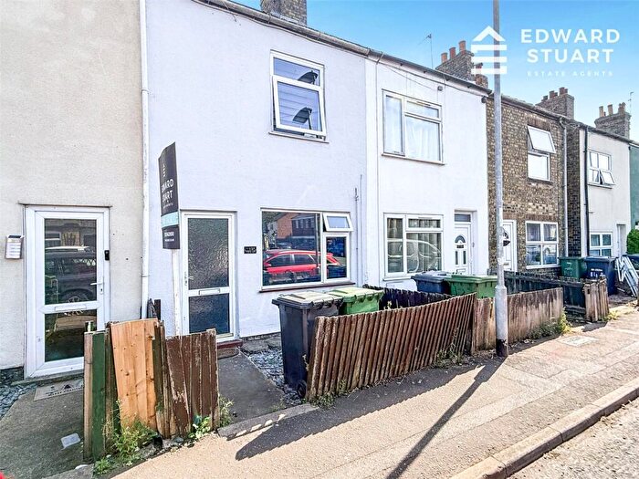 2 Bedroom Terraced House For Sale In High Street, Peterborough, Cambridgeshire, PE2