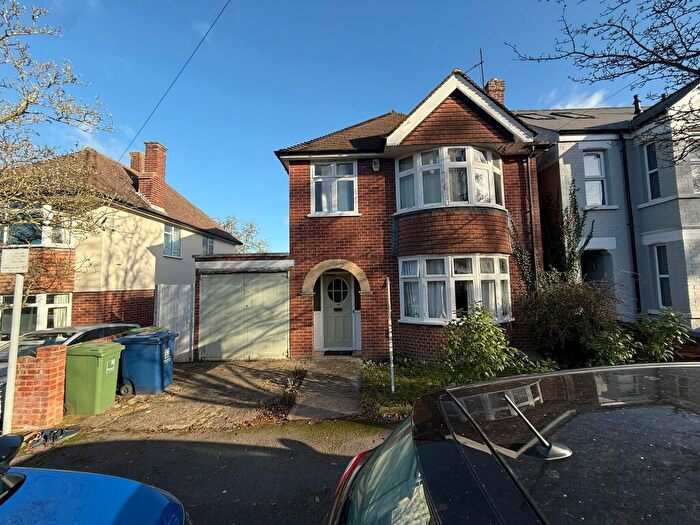 4 Bedroom House To Rent In Stapleton Road, Headington, OX3