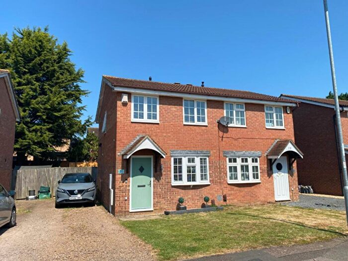 2 Bedroom Semi Detached House For Sale In Wilford Avenue, Wakes Meadow, Northampton, NN3