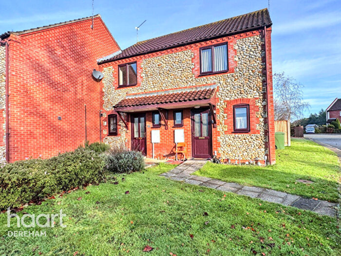 2 Bedroom End Of Terrace House For Sale In Hares Close, Little Snoring, NR21