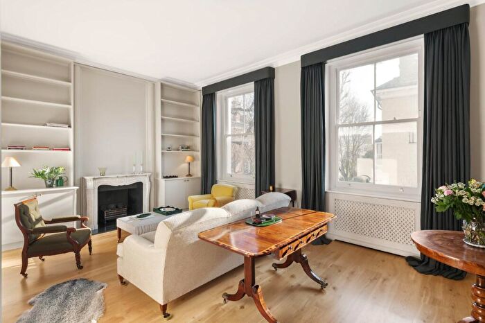 3 Bedroom Flat For Sale In Tregunter Road, Chelsea, London, SW10