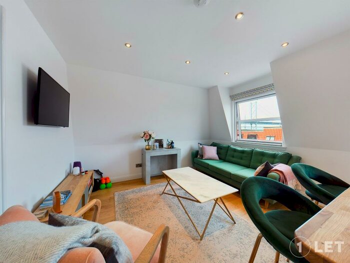 2 Bedroom Flat To Rent In Hopetoun Road, South Queensferry, Edinburgh, EH30