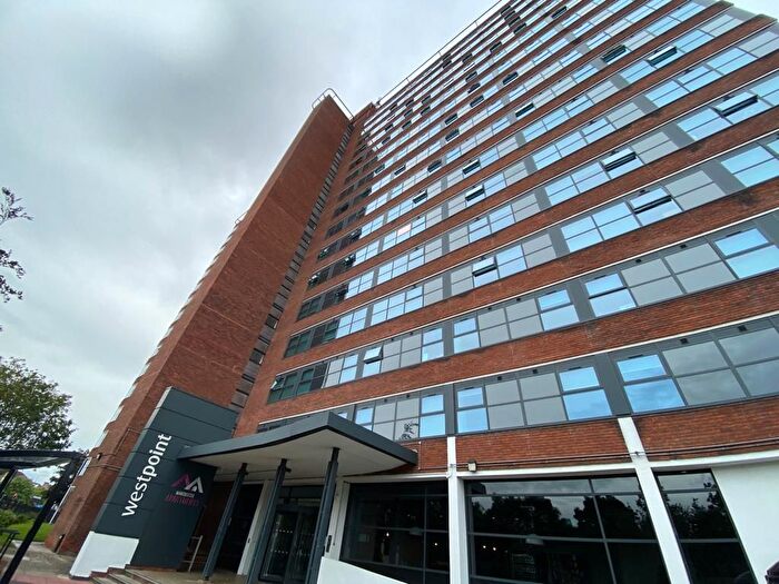 1 Bedroom Flat For Sale In Chester Road, Old Trafford, M16