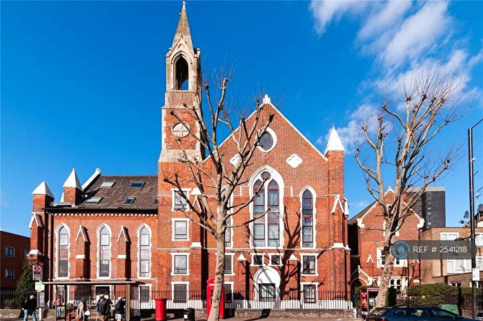 1 Bedroom Flat To Rent In St. James Court, London, E2