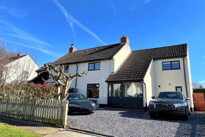 3 Bedroom Semi-Detached House For Sale In Woodlands Crescent, High Legh, Knutsford, WA16