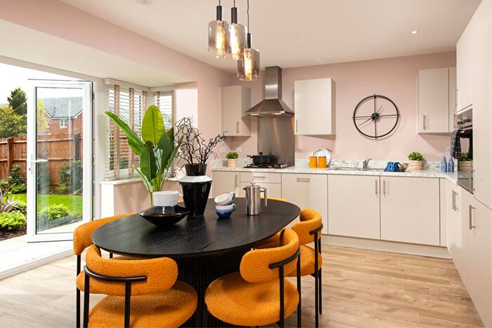 3 Bedroom Semi Detached House For Sale In Ranshaw Drive, Stafford, Staffordshire, ST17