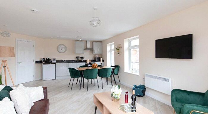 2 Bedroom Flat To Rent In Watford Road, London, HA0