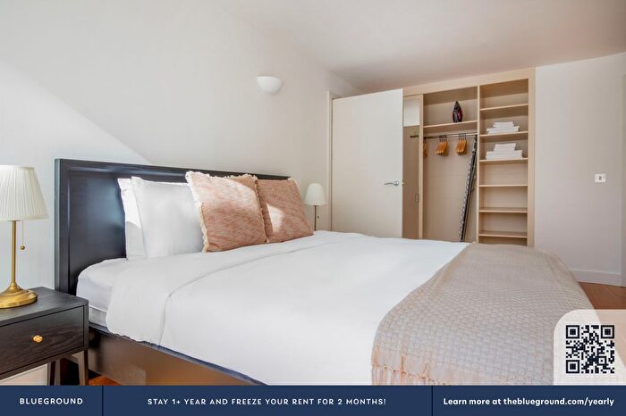3 Bedroom Flat To Rent In King's Cross, London, N1