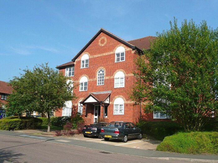 Studio To Rent In Columbus Gardens, Northwood, Middlesex, HA6