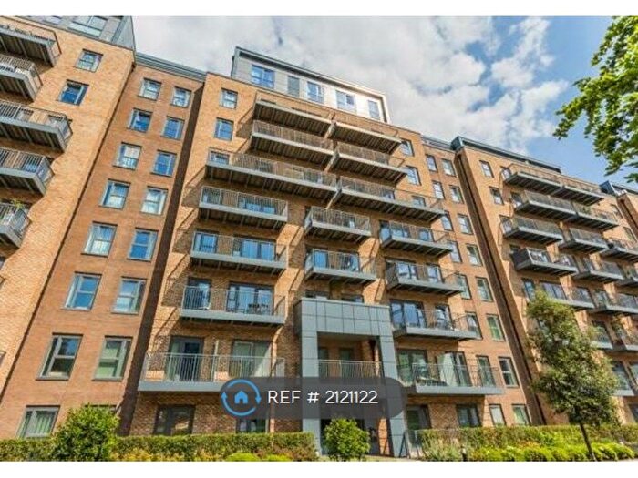 2 Bedroom Flat To Rent In Fermont House, London, NW9