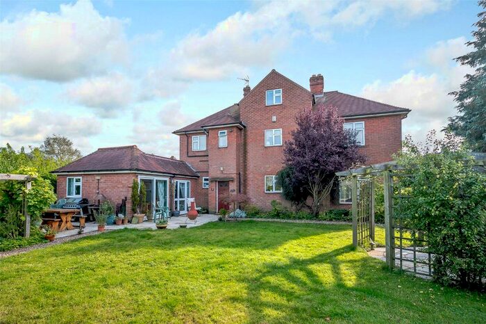 4 Bedroom Detached House For Sale In Lutterworth Road, Arnesby, Leicester LE8