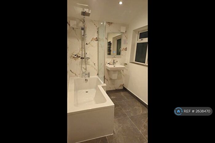 4 Bedroom Terraced House To Rent In Harcourt Road, London, E15