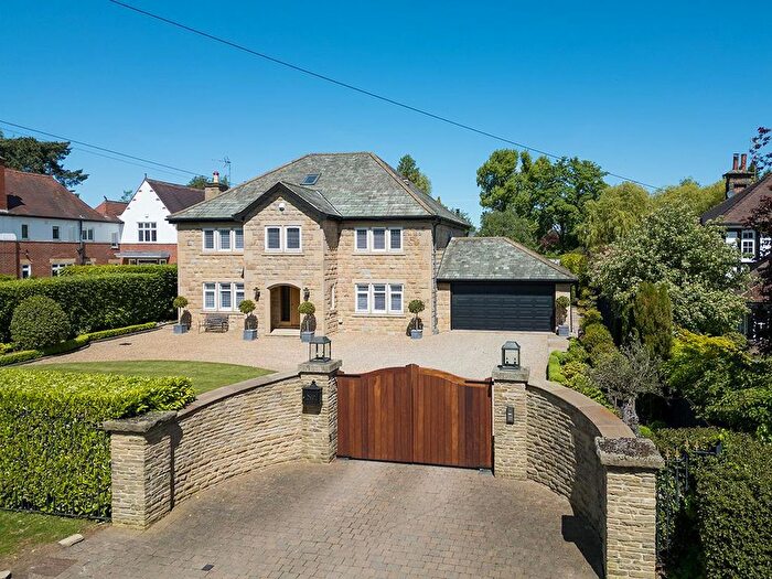 5 Bedroom Property For Sale In Fulwith Mill Lane, Harrogate, HG2