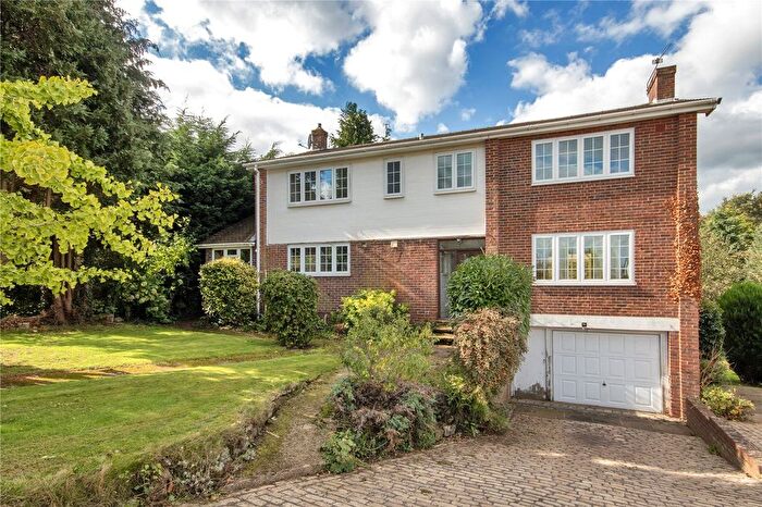 4 Bedroom Detached House For Sale In Chipstead Park Close, Sevenoaks, Kent, TN13