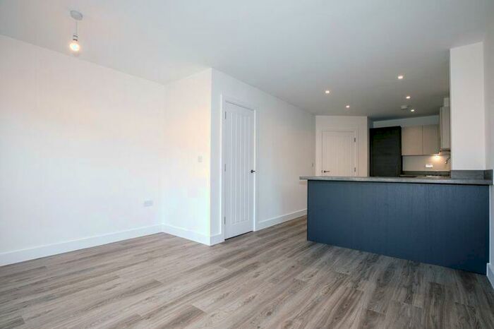 4 Bedroom Town House To Rent In Blackthorn Way, Winteringham, St. Neots, PE19