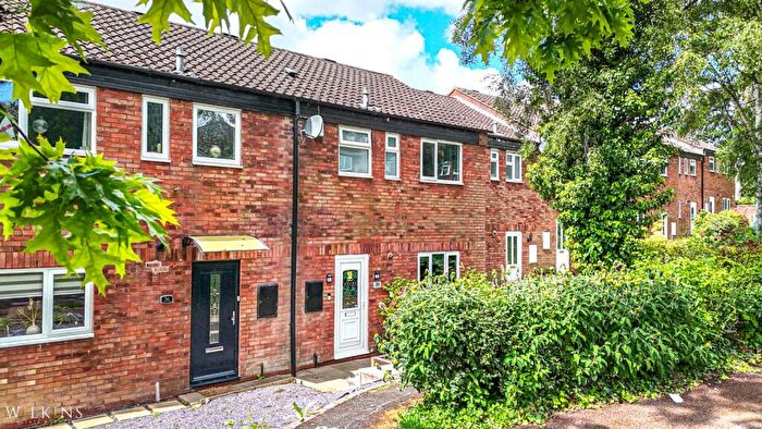 3 Bedroom Terraced House For Sale In Carlcroft, Stonydelph, Tamworth, Staffordshire, B77