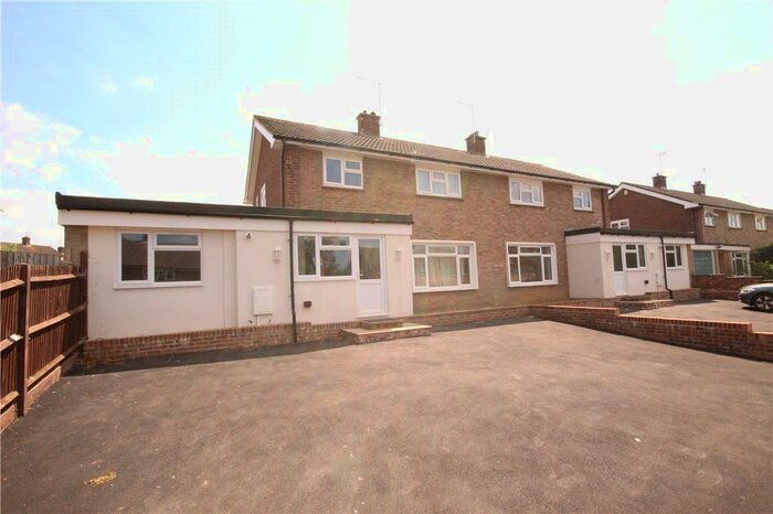 1 Bedroom Property To Rent In Blackwell Avenue, Guildford, Surrey, GU2