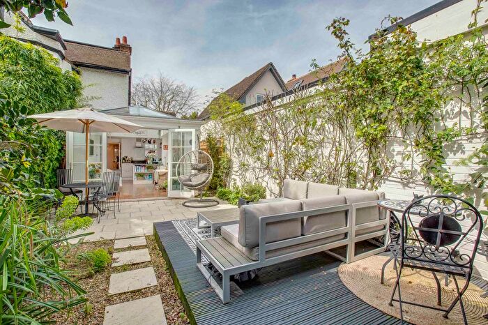 3 Bedroom Semi Detached House For Sale In Abbey Road, Bourne End, SL8