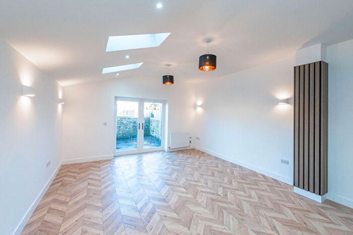 2 Bedroom Bungalow For Sale In Market Street, Eckington, S21