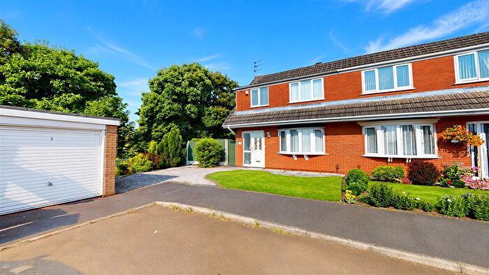 3 Bedroom Semi-Detached House For Sale In Beech Gardens, Rainford, St Helens, WA11