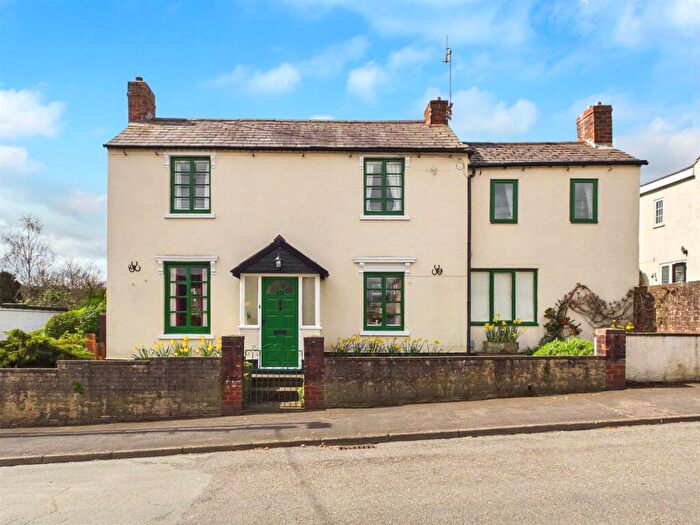 3 Bedroom Detached House For Sale In Enville Road, Kinver, Stourbridge, DY7