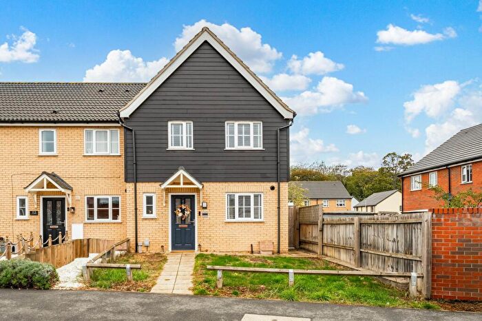 3 Bedroom End Of Terrace House For Sale In Lancaster Avenue, Carbrooke, IP25