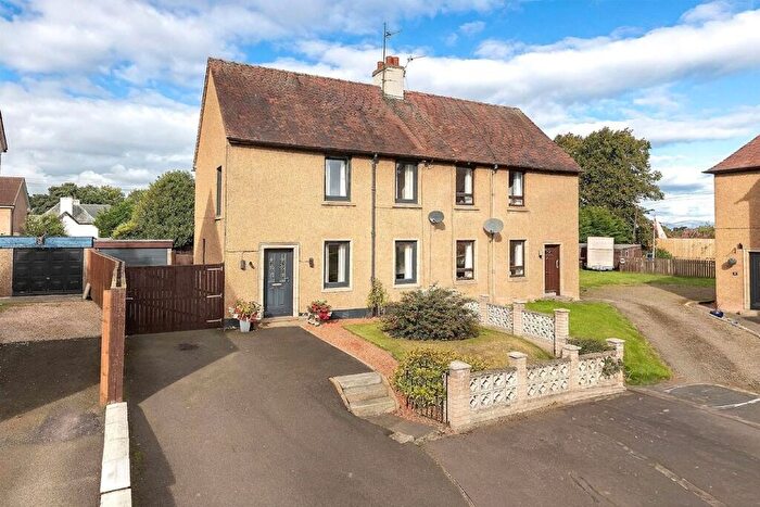 3 Bedroom Semi-Detached House For Sale In Pardovan Crescent, Philpstoun, EH49