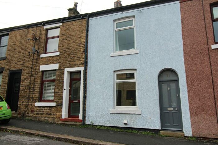 2 Bedroom Terraced House To Rent In Hadfield Street, Glossop, Derbyshire, SK13