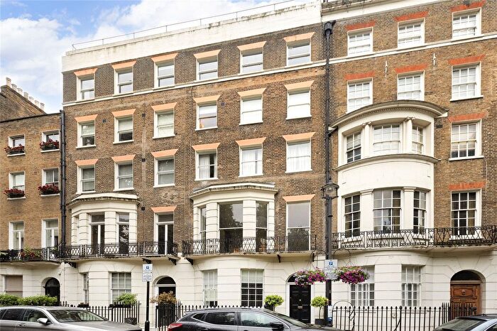 2 Bedroom Flat For Sale In Montagu Square, London, W1H