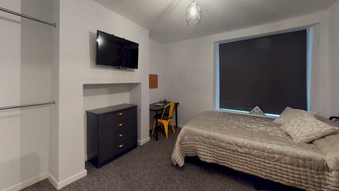 3 Bedroom House To Rent In Fishponds Road, Bristol, BS16