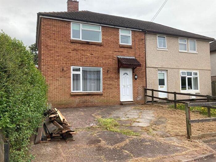 3 Bedroom Semi-Detached House To Rent In Mackenzie Way, Tiverton, EX16