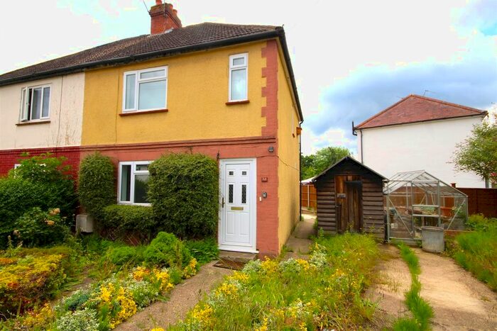 3 Bedroom Semi-Detached House To Rent In Canterbury Road, Guildford, GU2