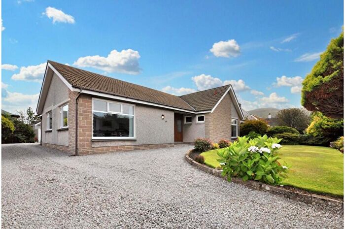 3 Bedroom Detached House For Sale In The Avenue, Girvan, Ayrshire, KA26