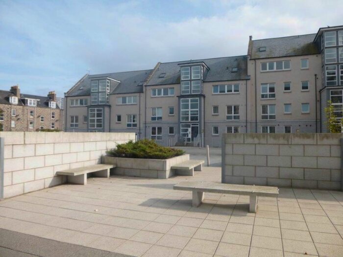 2 Bedroom Flat To Rent In Dee Village, Millburn Street, Aberdeen, AB11