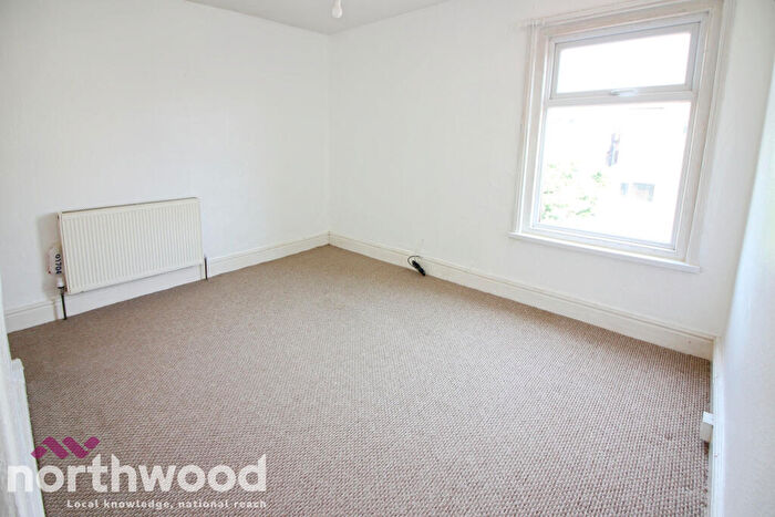 1 Bedroom Flat To Rent In Victoria Street, Southport, Southport, PR9