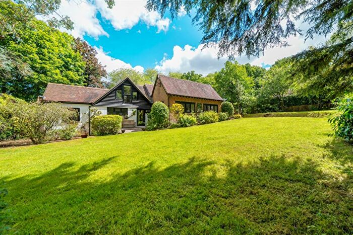 3 Bedroom Detached House To Rent In Ropes Lane, Fernhurst, GU27