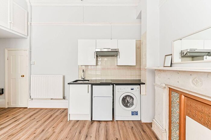 Studio To Rent In Cheniston Gardens, Kensington, London, W8