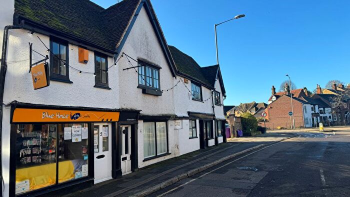 1 Bedroom Property To Rent In Church Street, Chesham, HP5