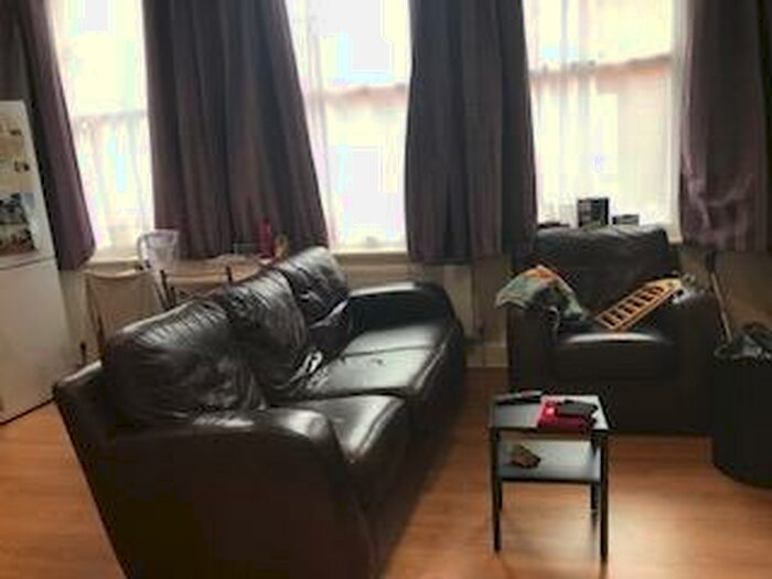2 Bedroom Flat To Rent In The Cloth Market, Newcastle Upon Tyne, NE1