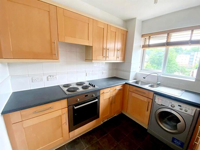 2 Bedroom Apartment To Rent In St. Peters Street, Maidstone, ME16