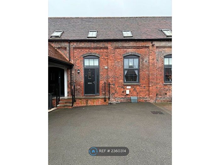 3 Bedroom Terraced House To Rent In Wollescote Forge Mews, Stourbridge, DY9