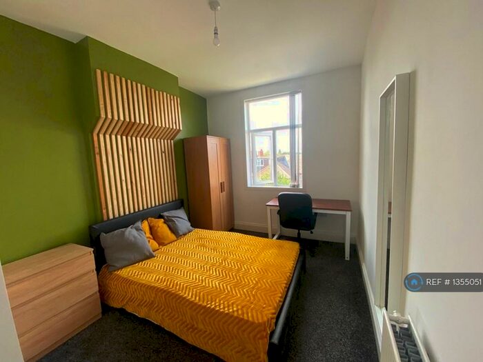 5 Bedroom Terraced House To Rent In Minster Road, Coventry, CV1