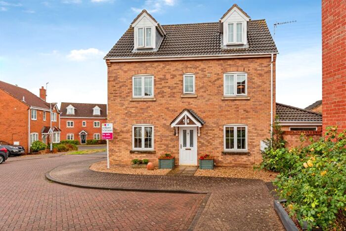 4 Bedroom Town House For Sale In Blairgowie Close, Grantham, NG31